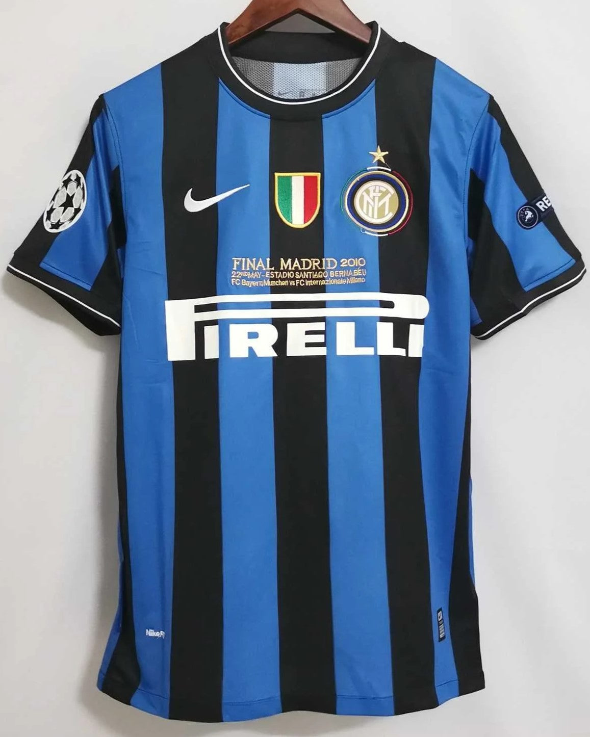 MILITO DIEGO 2009-10 (Int)