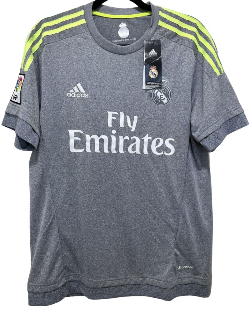 REAL MADRID 2015-16 Cristiano Ronaldo (away) - Urbn Football