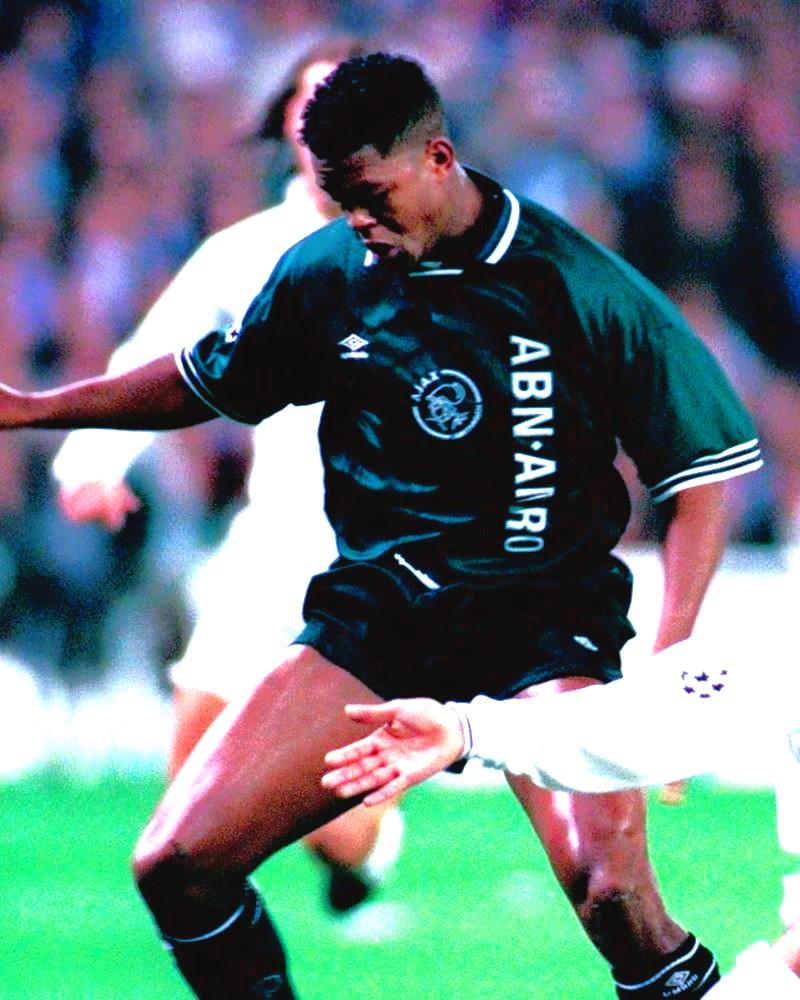 AJAX 1995-96 Patrick Kluivert (away) - Urbn Football