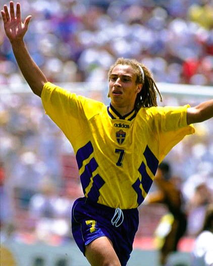 LARSSON HENRIK 1994-95 (Sve)