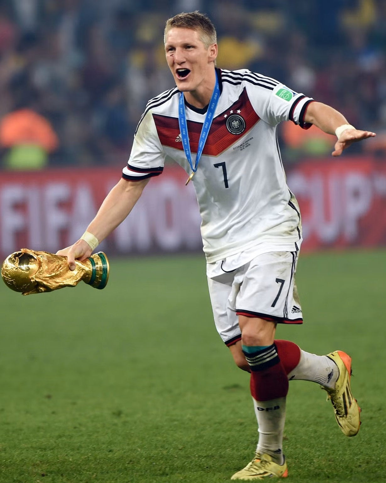 SCHWEINSTEIGER BASTIAN 2014-15 (Ger)