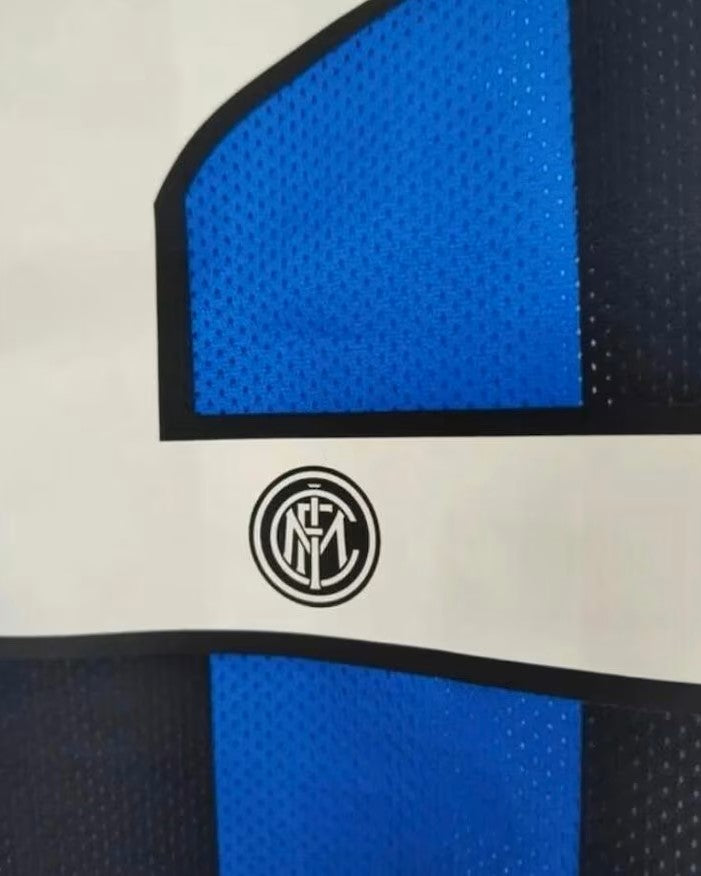 MILITO DIEGO 2009-10 (Int)